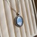 Кулон амулет-дзеркало Внутрішнє світло, колір срібло овал 18*25 мм, ручна робота. На ланцюжку